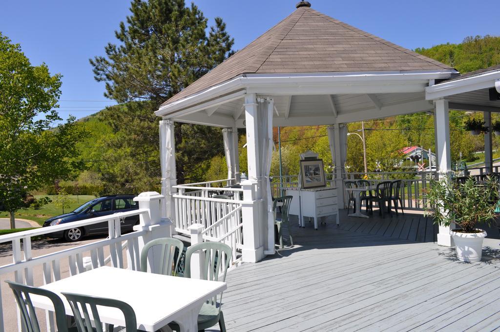 Auberge Beausejour Les Eboulements Bagian luar foto