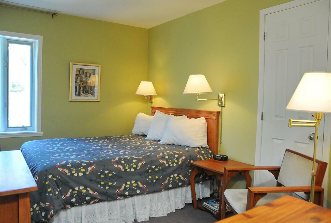 Auberge Beausejour Les Eboulements Bagian luar foto